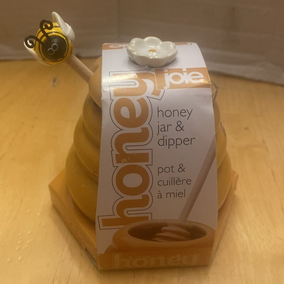 Joie Dining Nwt Covered Honey Jar With Bee Dipper Poshmark
